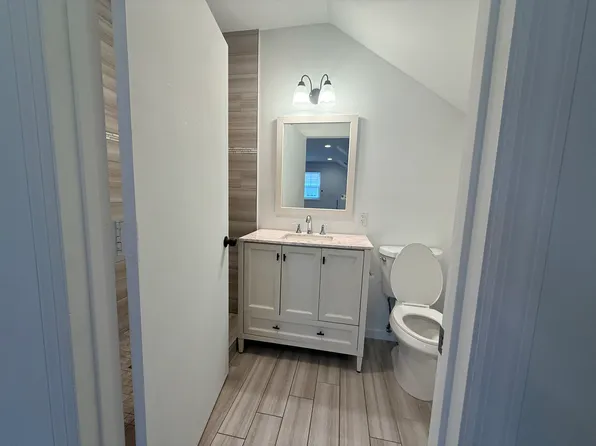 647 Fairfield Ave #1, Stamford, CT 06902