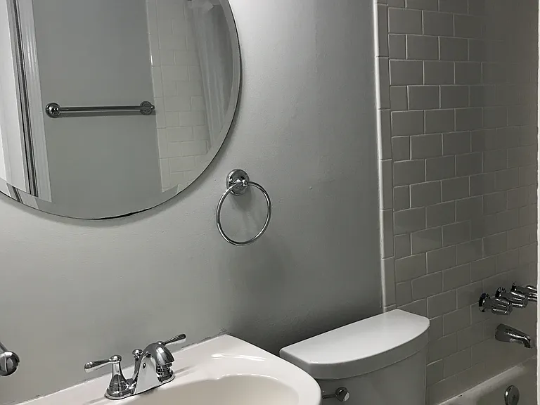 165 Sylvia Cir — Photo 5