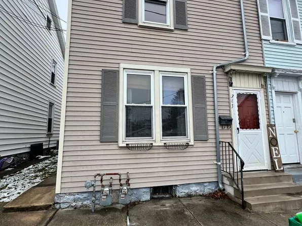343 West Penn Street, 343 W Penn St #2, Carlisle, PA 17013