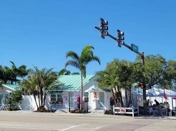 3351 Bahia Vista St, Sarasota, FL 34239