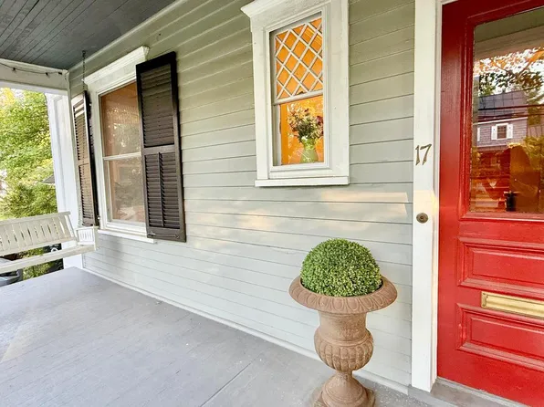 17 Aiken Ave, Princeton, NJ 08540
