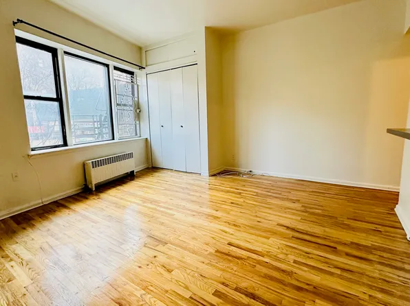 2731 Broadway image 1 of 10