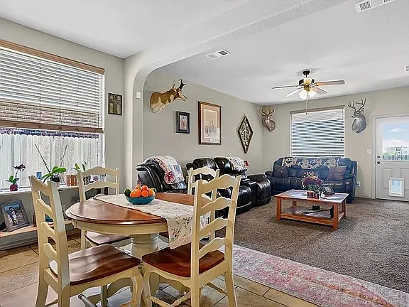 1606 San Francisco Ave — Photo 14
