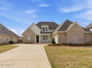 203 Baleigh Dr, Canton, MS 39046