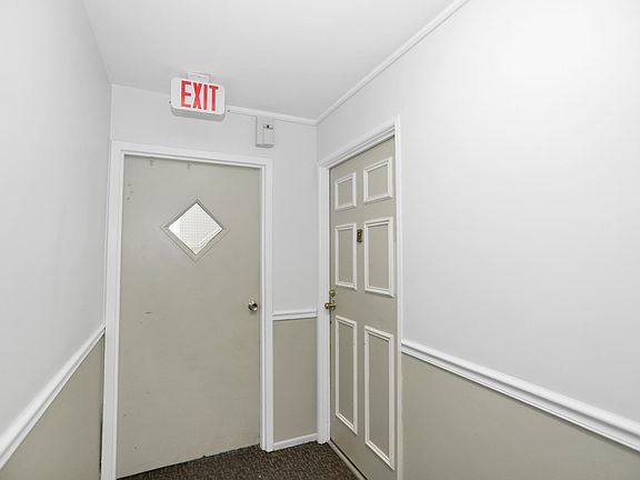 3rd image of 1473 N Winslowe Dr Unit 201