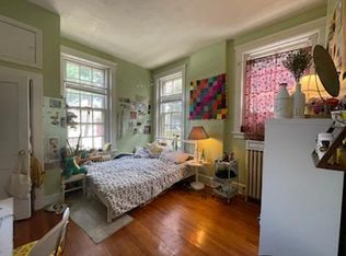 2512 W Grace St APT 2, Richmond, VA 23220