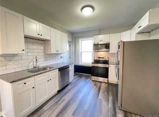 1 Glover Pl #1, Middletown, CT 06457