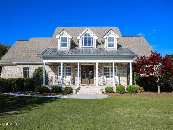 102 N Stargazer Court, Hampstead, NC 28443