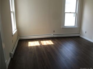 89 S Orchard St, Wallingford, CT 06492