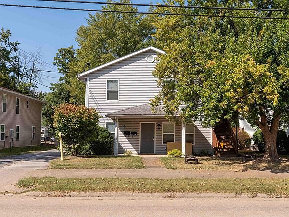 4th image of 902 W Mill St #904-906-908