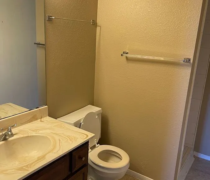 3266 Executive Hills Rd #LCO — Photo 10