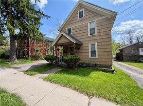 114 Washington St, Manlius, NY