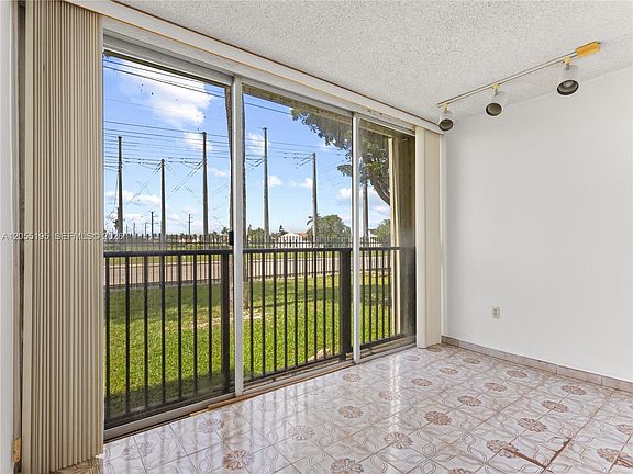 3rd image of 9401 SW 4th St APT 104