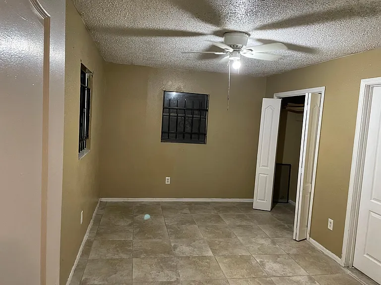 Main bedroom (1) with attached bathroom