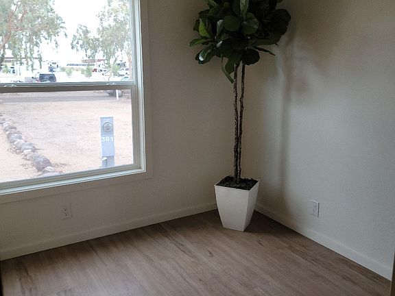 5th image of 1600 Silver Creek Rd #14Z99J