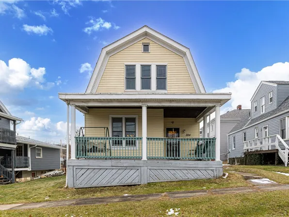 324 Wood St, California, PA 15419