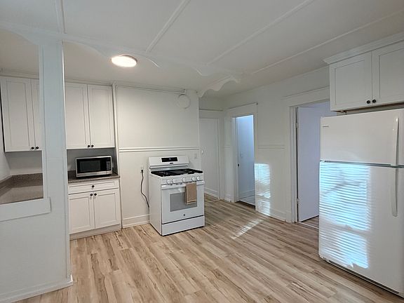 3rd image of 12 Margerie St #2