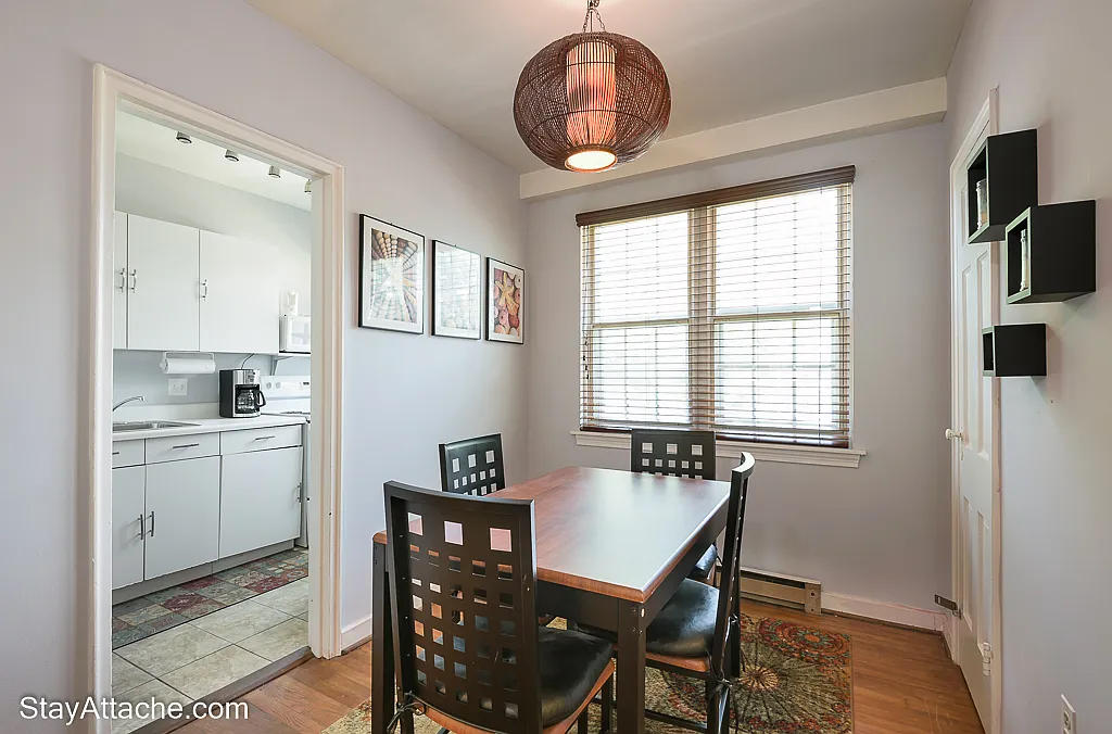 10 Ashby St — Photo 4