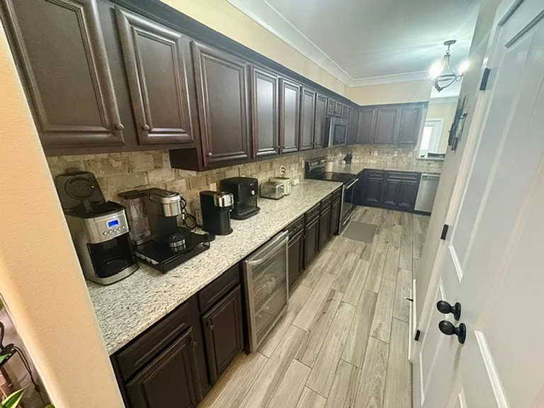 1188 French Quarter Way — Photo 4
