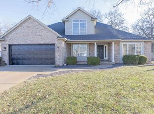 3466 Eastbrooke Ct, Newburgh, IN 47630