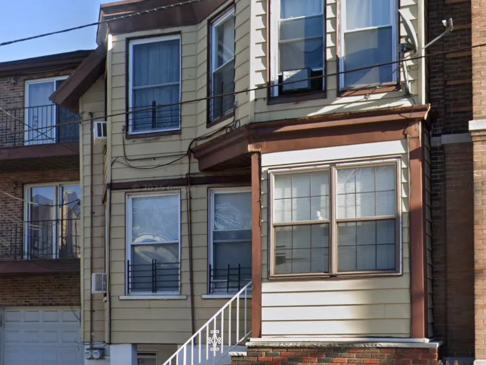 3508 John F Kennedy Blvd #2