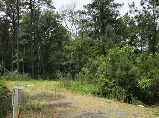 402 Salt Pond Rd, Bethany Beach, DE 19930