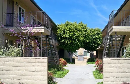 Canyon Garden Apartments Photo 1