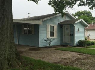 207 N Walnut St, Effingham, IL 62401