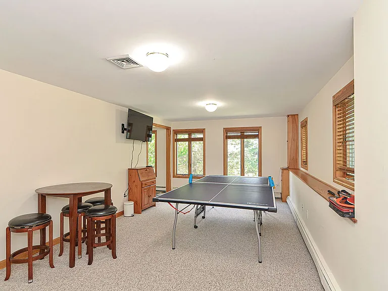 206 Atlantic St — Photo 35