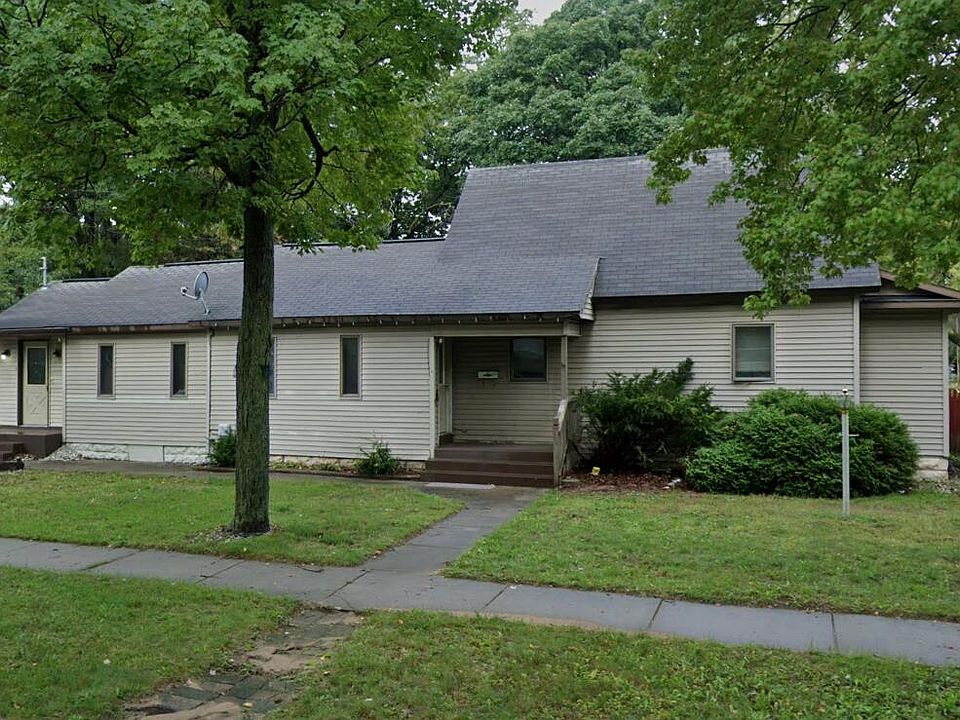 1st image of 701 Hill Ave