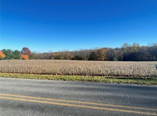 3143 Highland Rd, Orefield, PA 18069