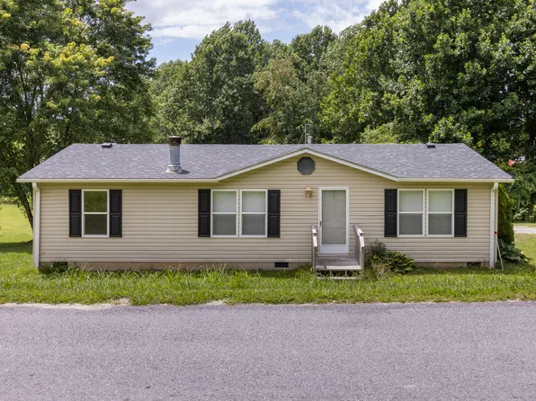 60 Brooklane Dr, Penrose, NC 28766