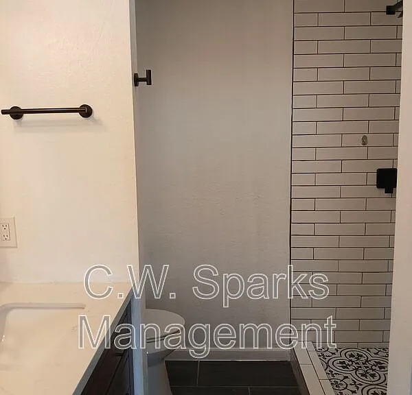 3610 Berrywood Cir — Photo 29