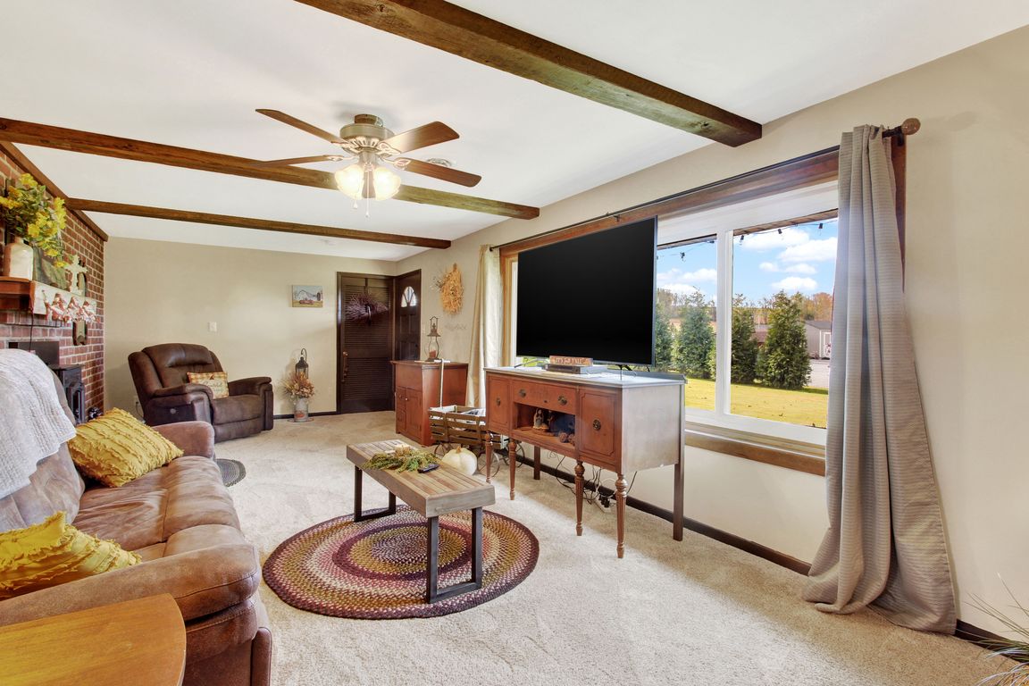 next background image