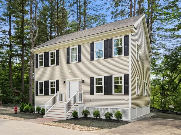 44 California Rd, Tewksbury, MA 01876