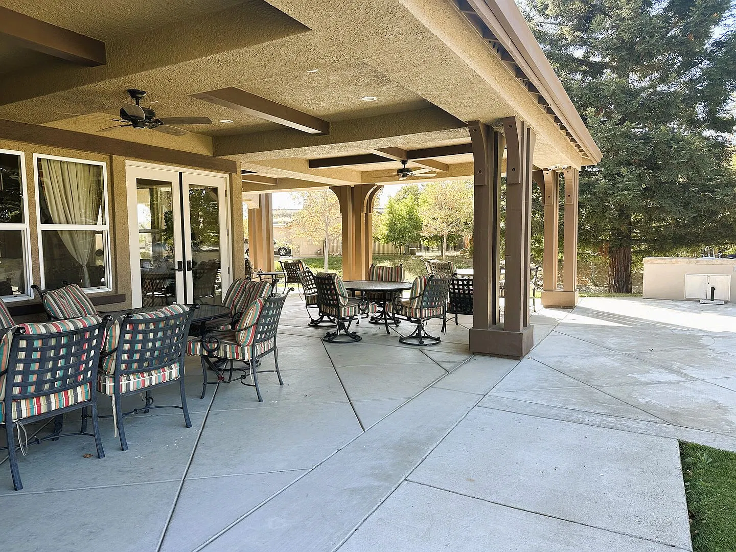 3-Bed Home in Desirable Gated Community with Resort-Style Amenities — Photo 3