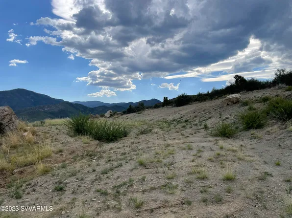 3 Hawk Mountain Trail, Mayer, AZ 86333