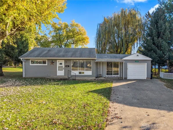 1302 N Court St, Eaton, OH 45320