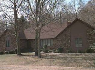 1792 N River St, Rochester, IN 46975