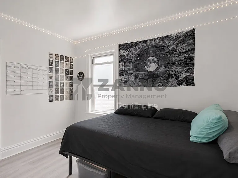 55 Potter St #2 — Photo 9