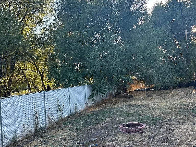2843 Grant Ave — Photo 2