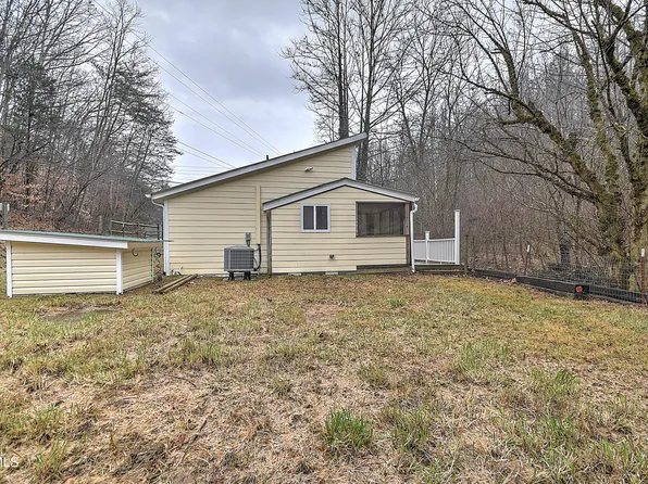 189 Honeycutt Rd, Rogersville, TN 37857
