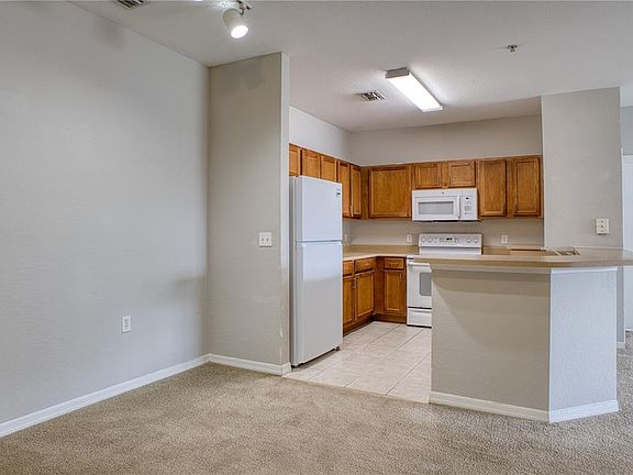 5th image of 8225 CLAIRE ANN DR #203