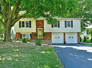 336 Orchard Ln, Cortland, OH