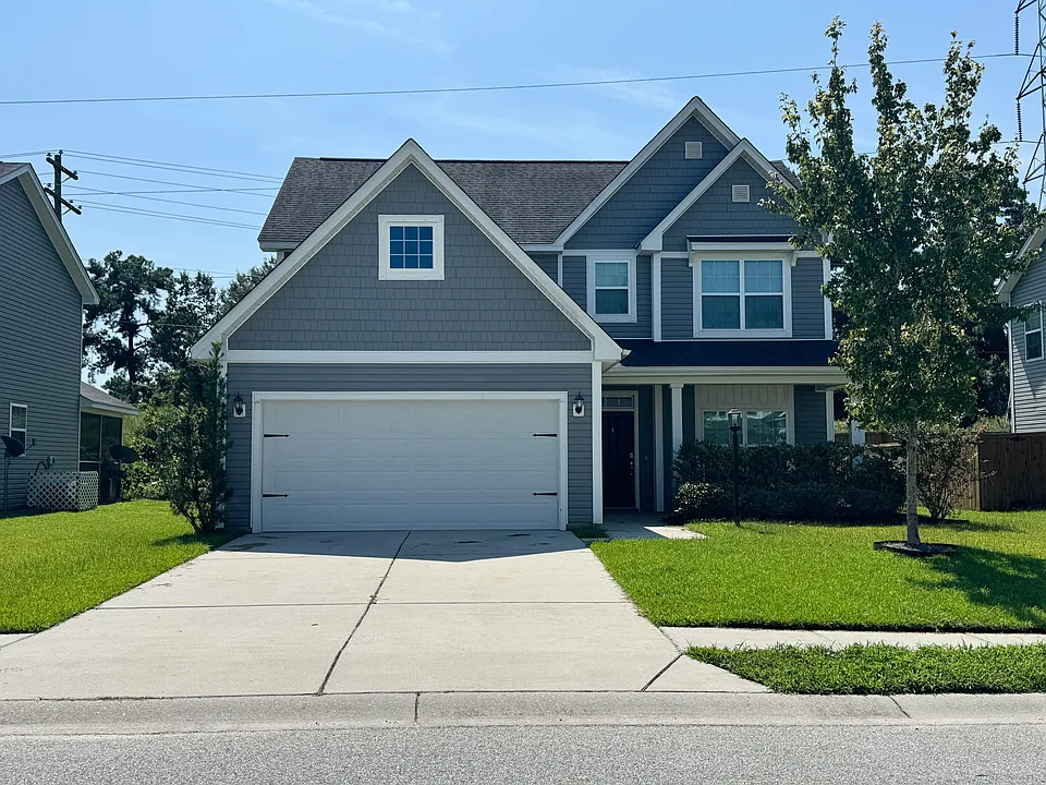 8132 Ronda Dr