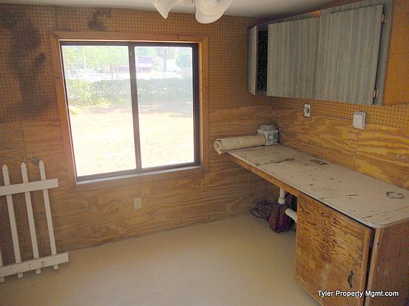 Storage/Workshop