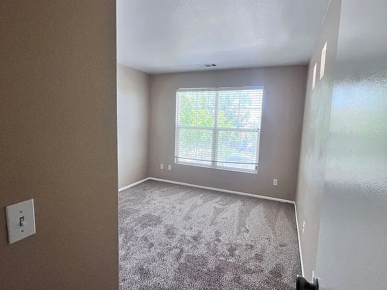 33405 Wallace Way — Photo 13