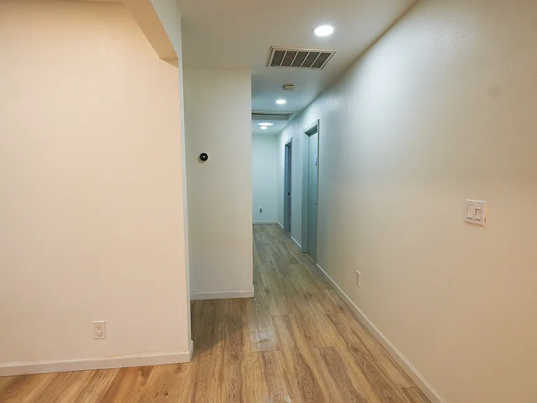 2602 Cabrillo Ave — Photo 10