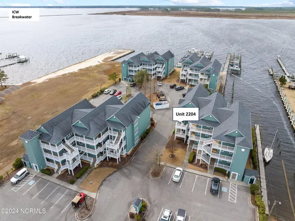 2204 Day Beacon Drive, Belhaven, NC 27810