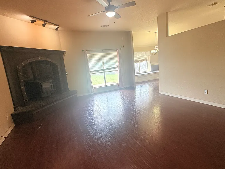720 Night Hawk Dr — Photo 15